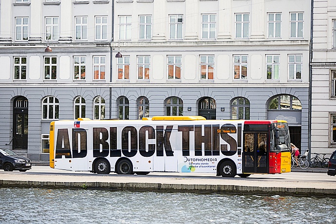 OutOfHoMedia: Ad block this