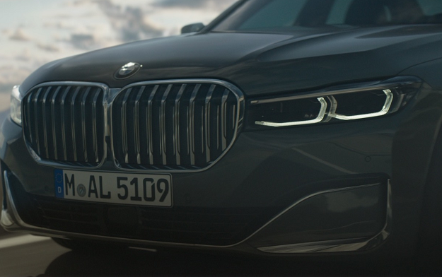 How the New BMW 7 Series Propelled into English Skies Without a Single Sighting