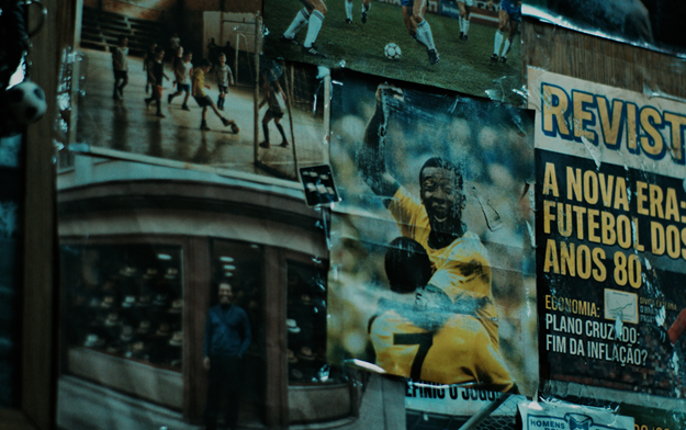 Ad of the Day | Elo Unearths Letter from Pele in new Messaging that Inspires Brazilians' National Pride 