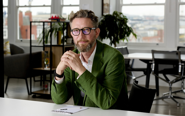 M+C Saatchi Appoints Tom Firth as CEO Of UK Creative Agency